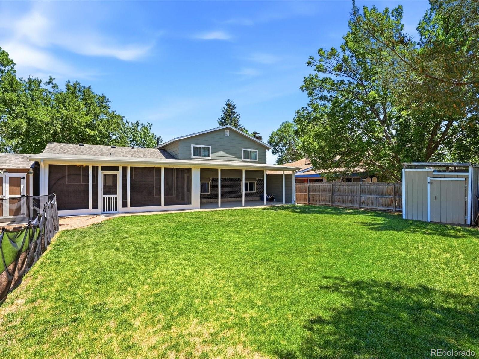 5910 W 108th Place