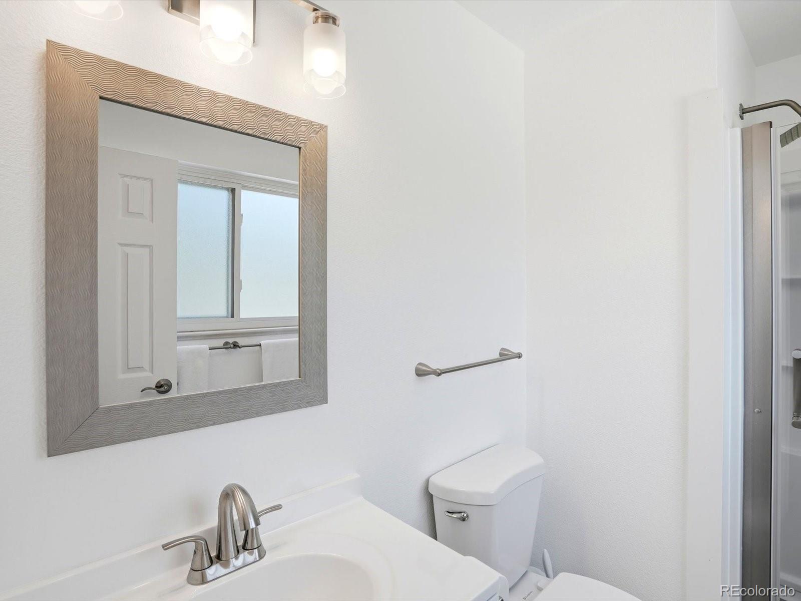 5910 W 108th Place