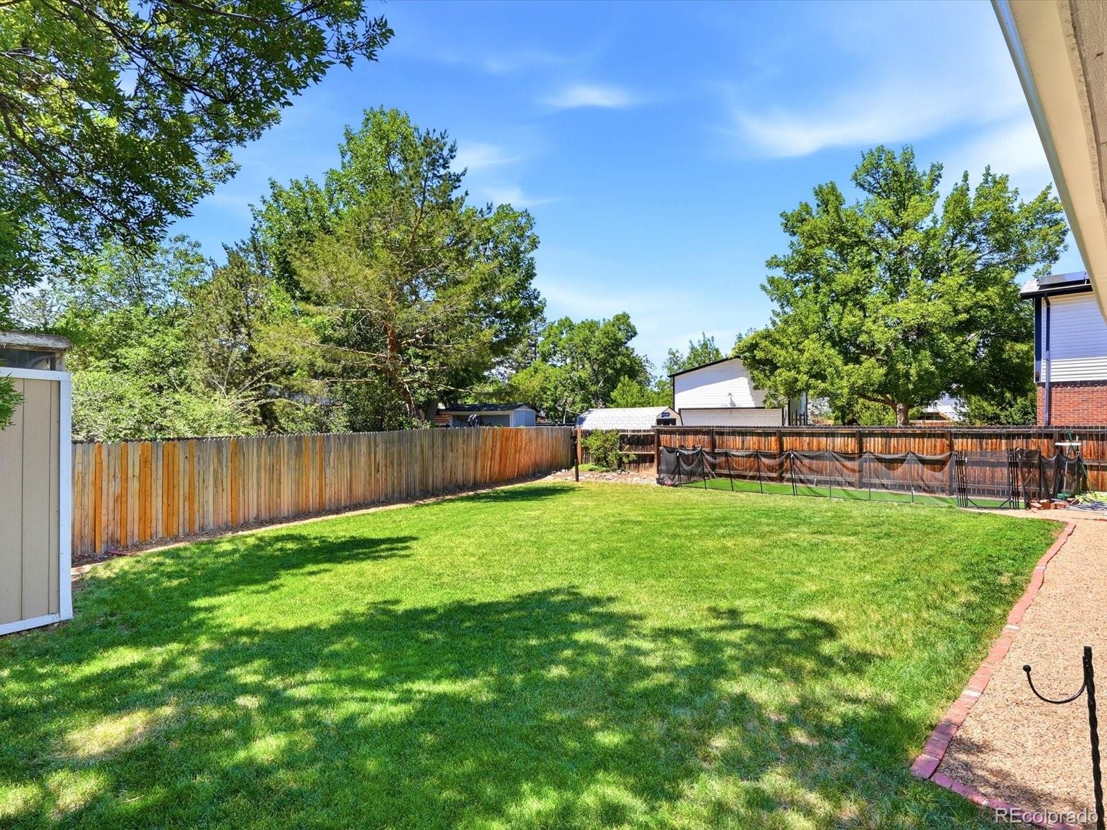 5910 W 108th Place