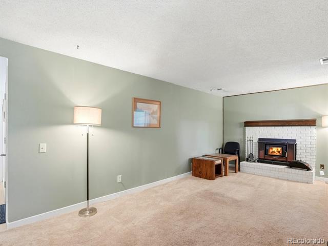 5910 W 108th Place