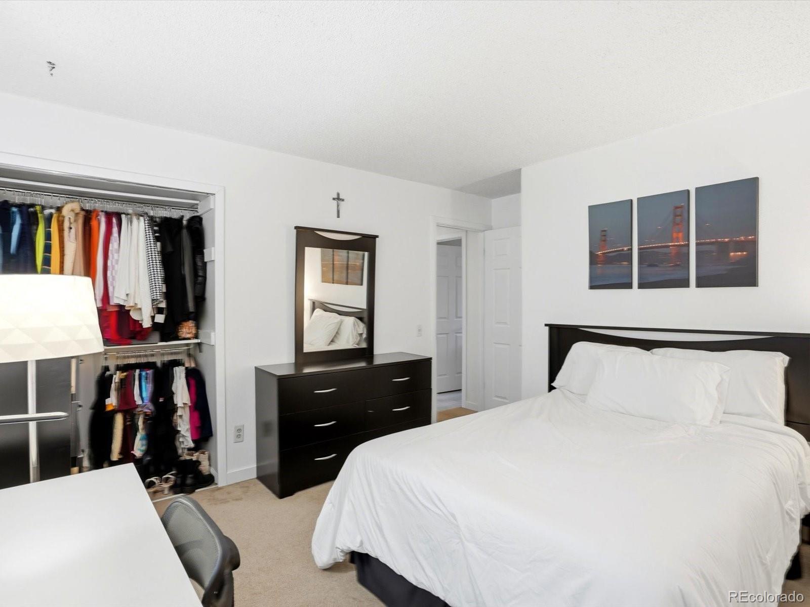 5910 W 108th Place