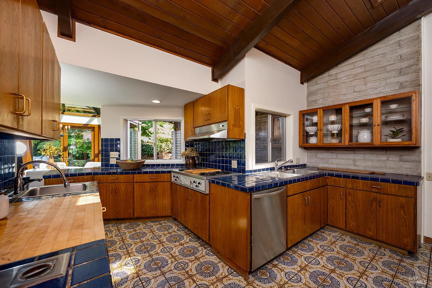 40 Blue Ridge Road