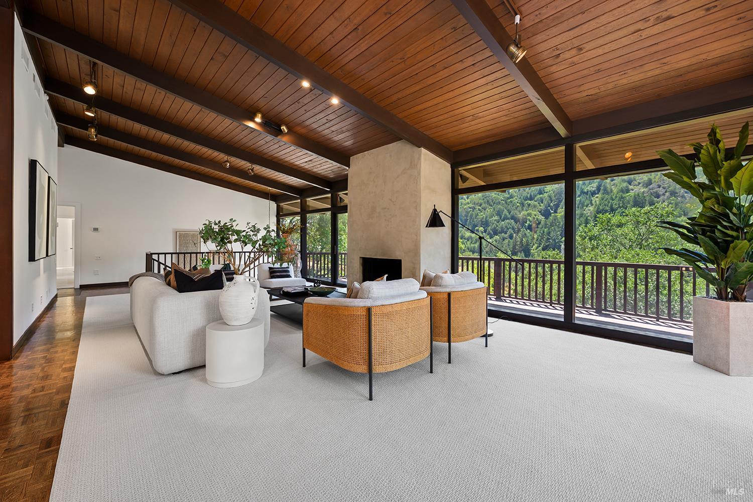 40 Blue Ridge Road