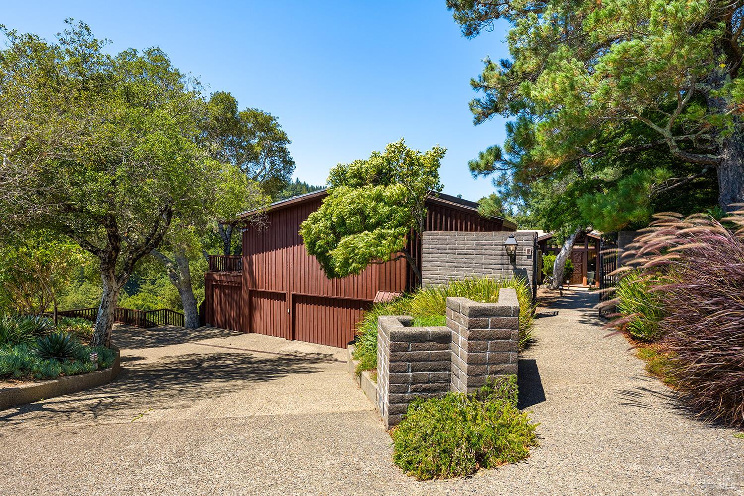 40 Blue Ridge Road