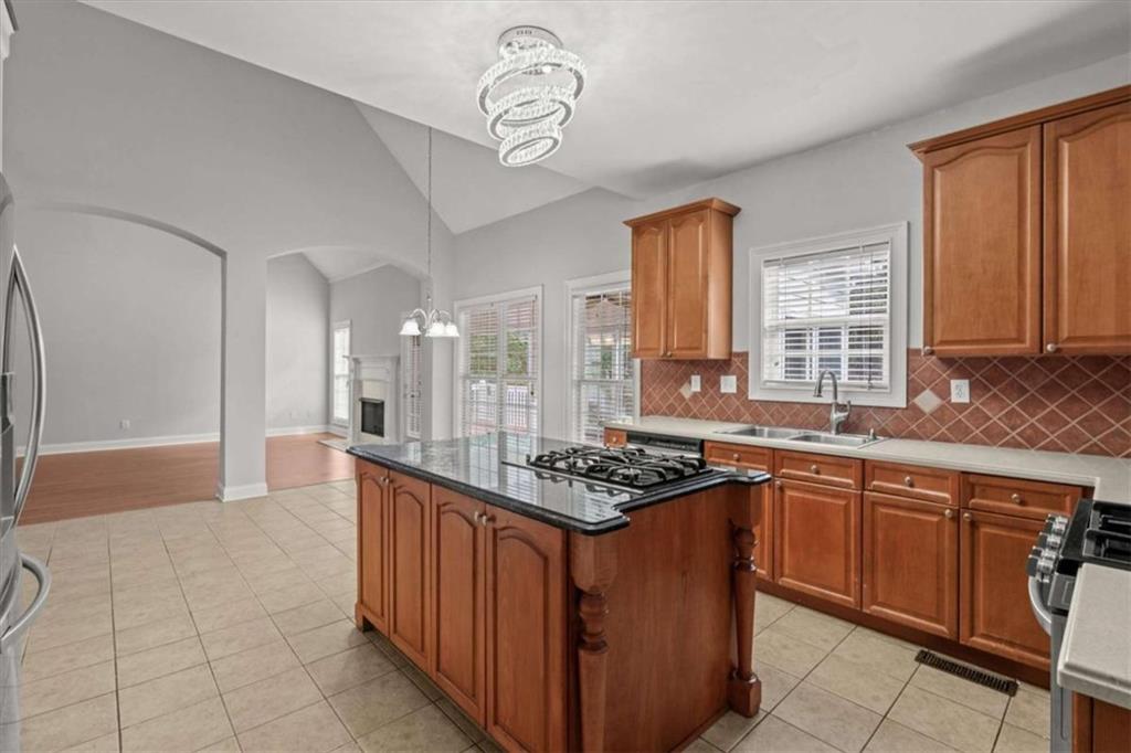6645 Ashebrooke Drive
