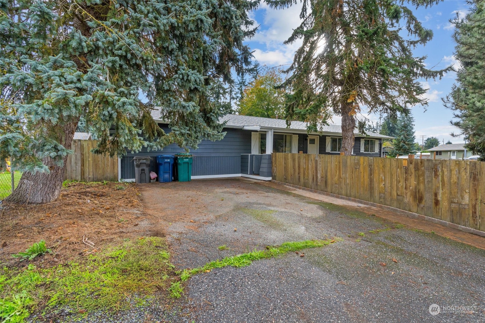 17629 34th Avenue NE
