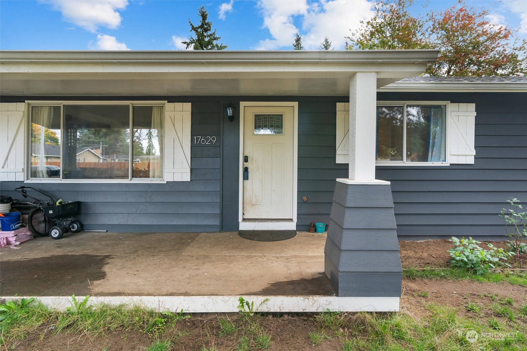 17629 34th Avenue NE