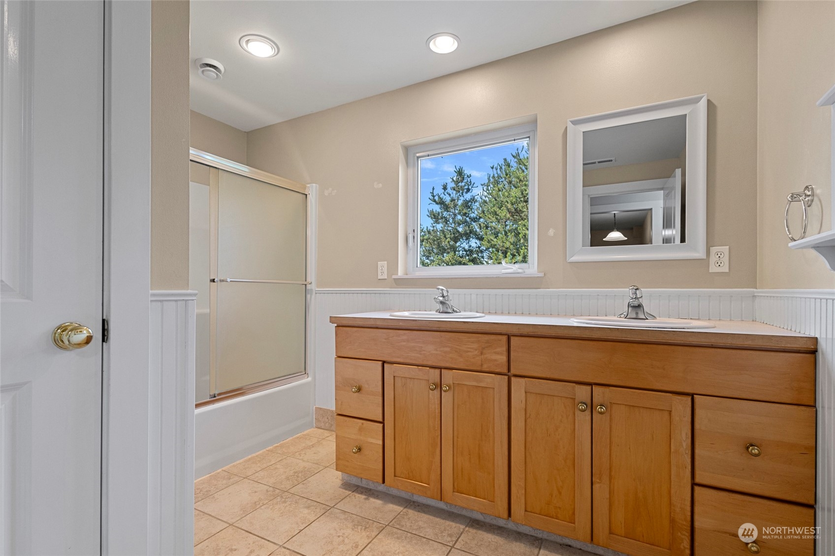 6340 Chuckanut Drive