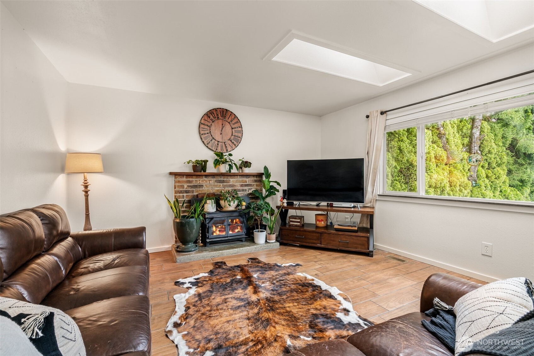 205 E Alpine Street