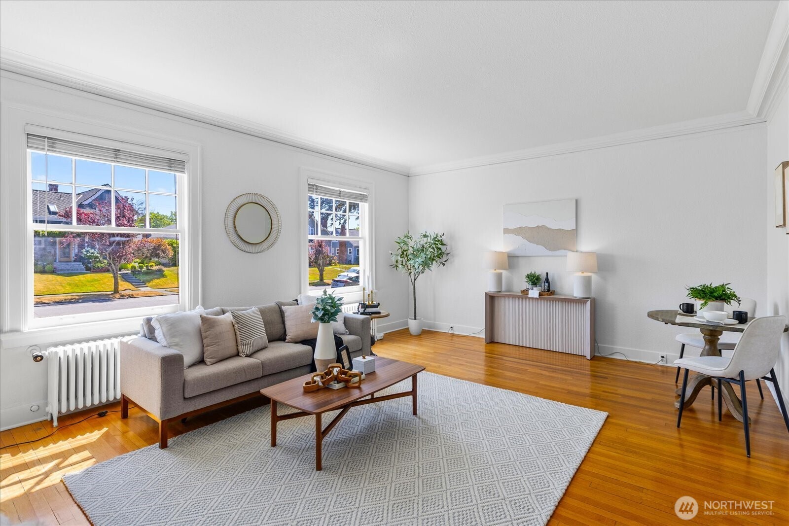 1010 Hoyt Avenue Unit: A-2