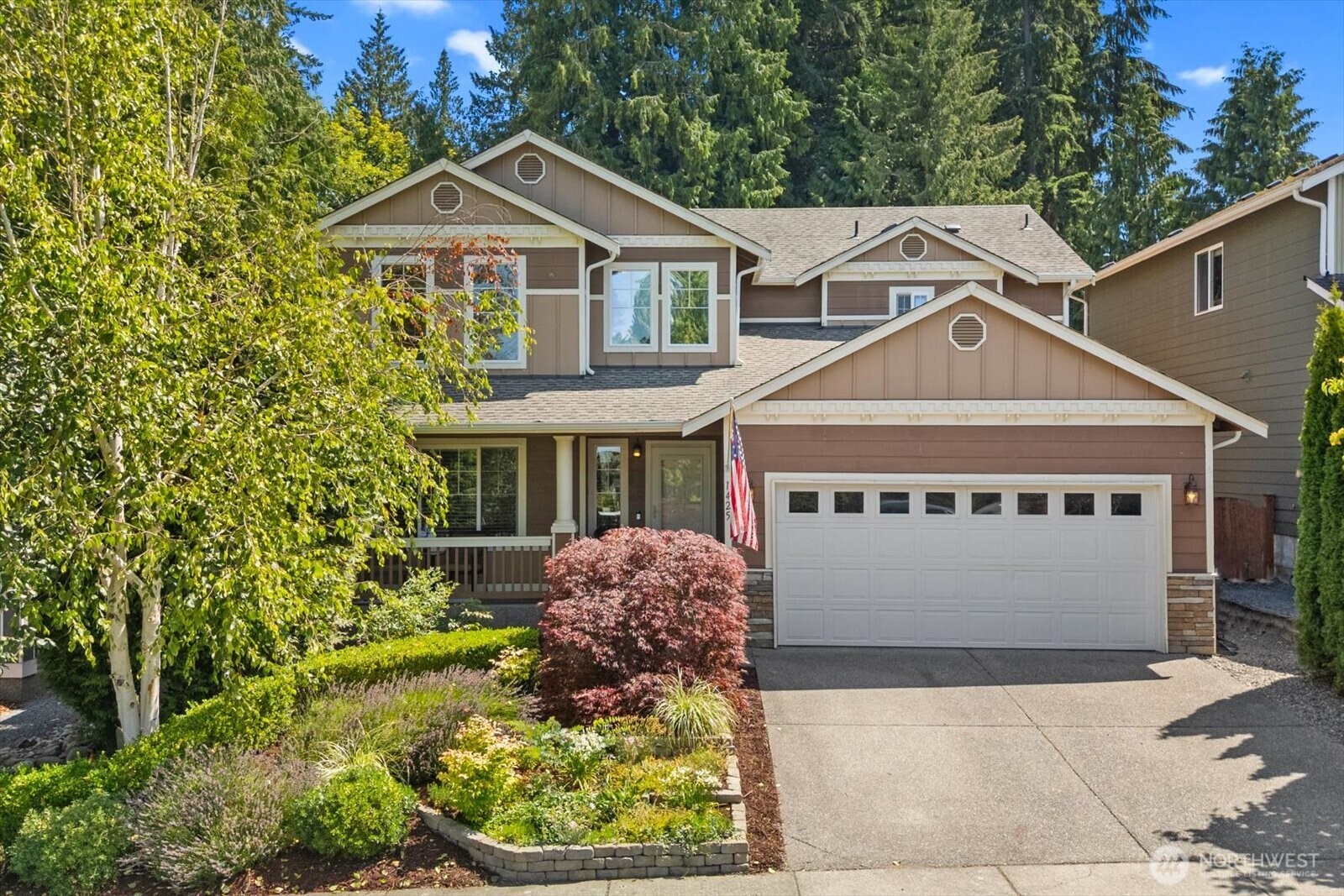 1425 74th Drive SE