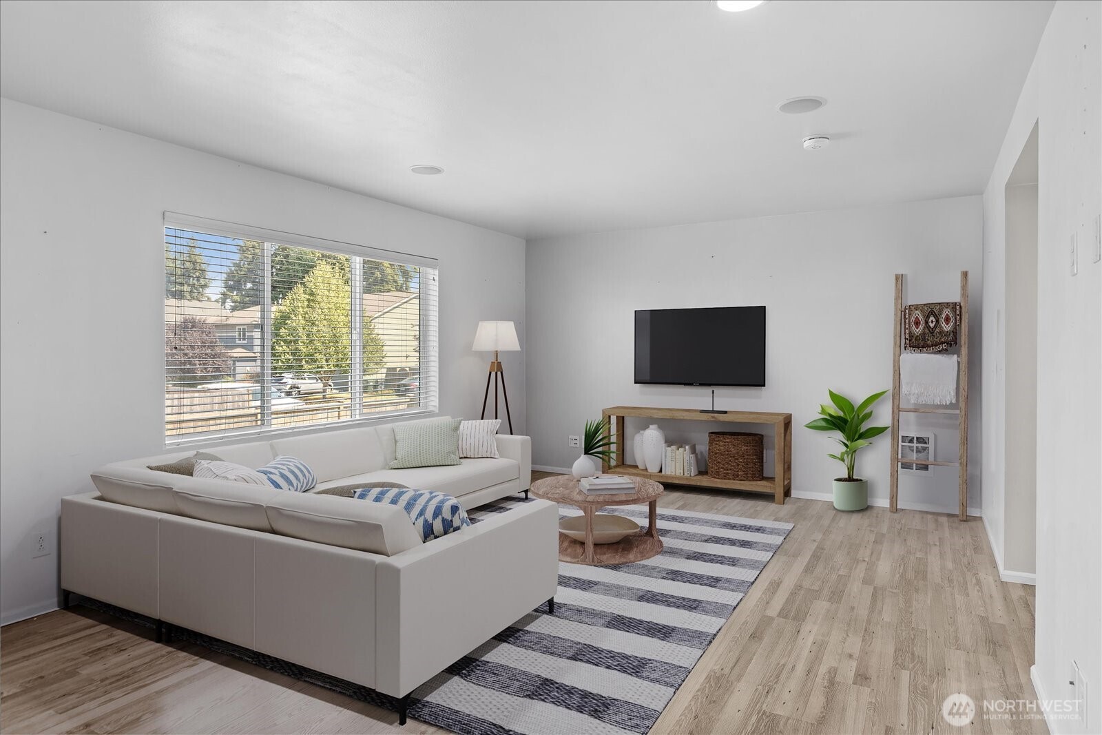 2535 167th Street Ct