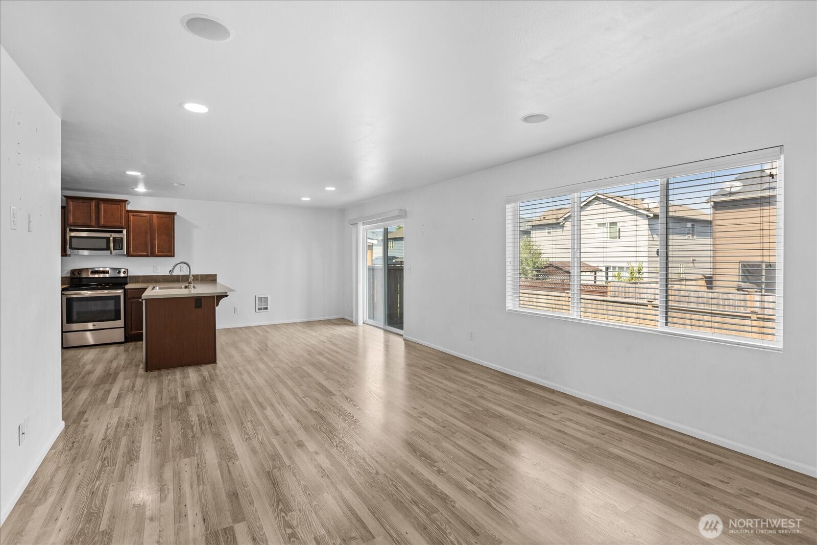 2535 167th Street Ct