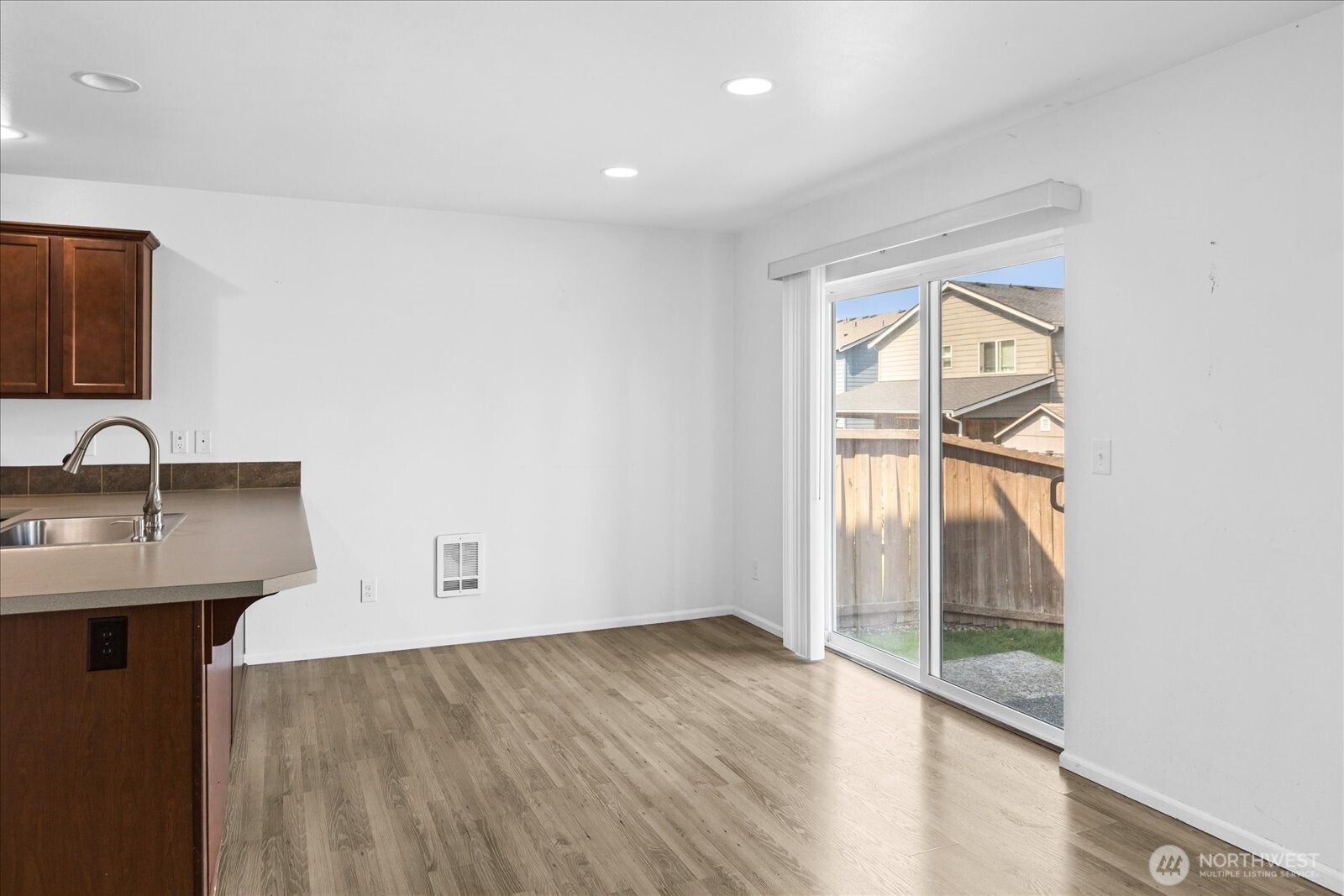 2535 167th Street Ct