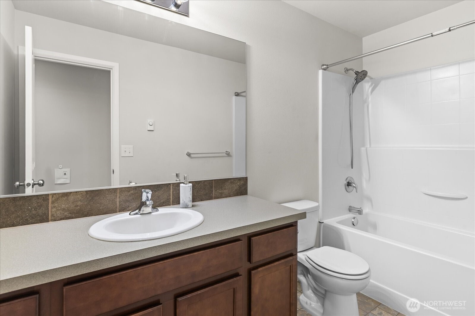 2535 167th Street Ct