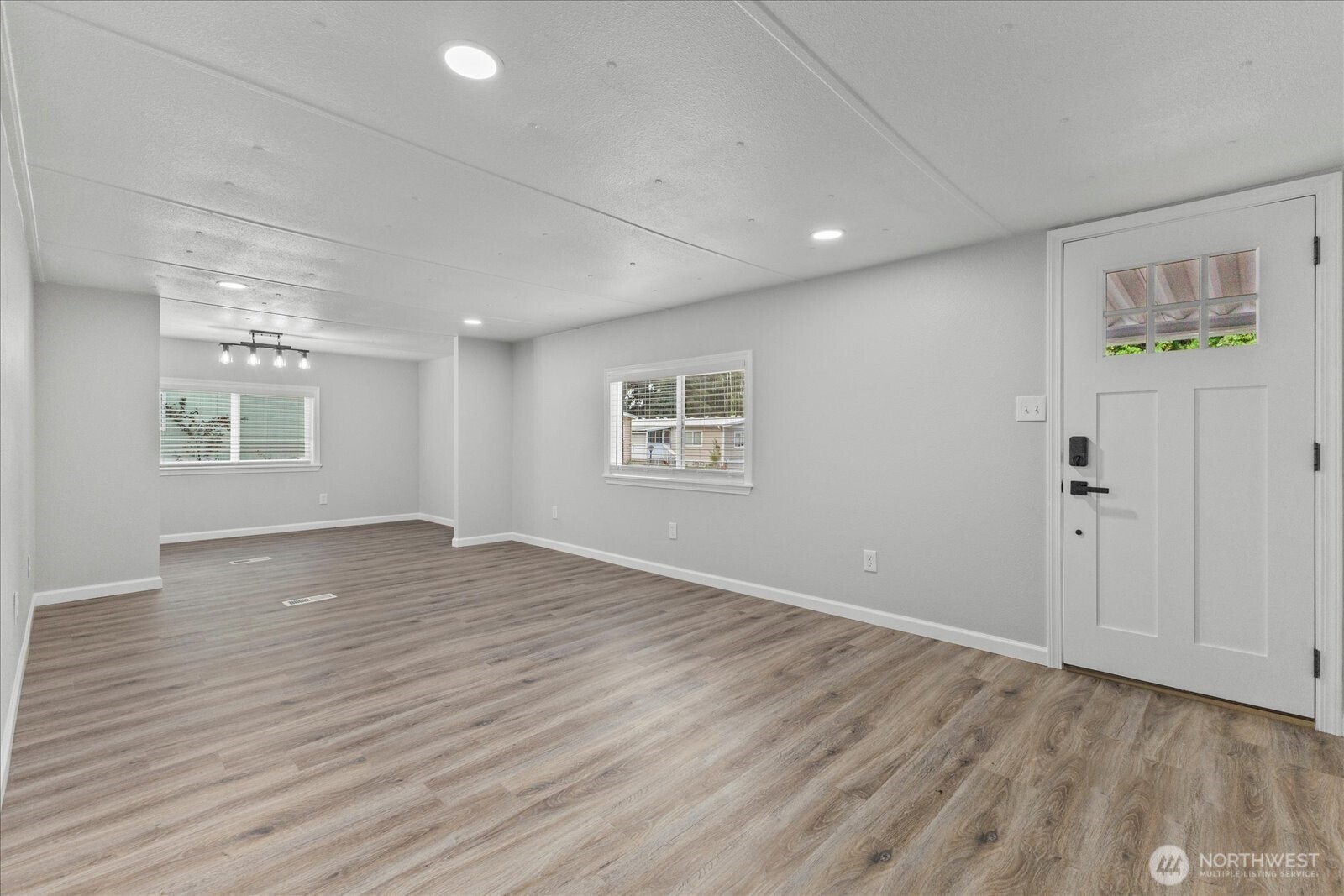 7701 Hardeson Road Unit: 37