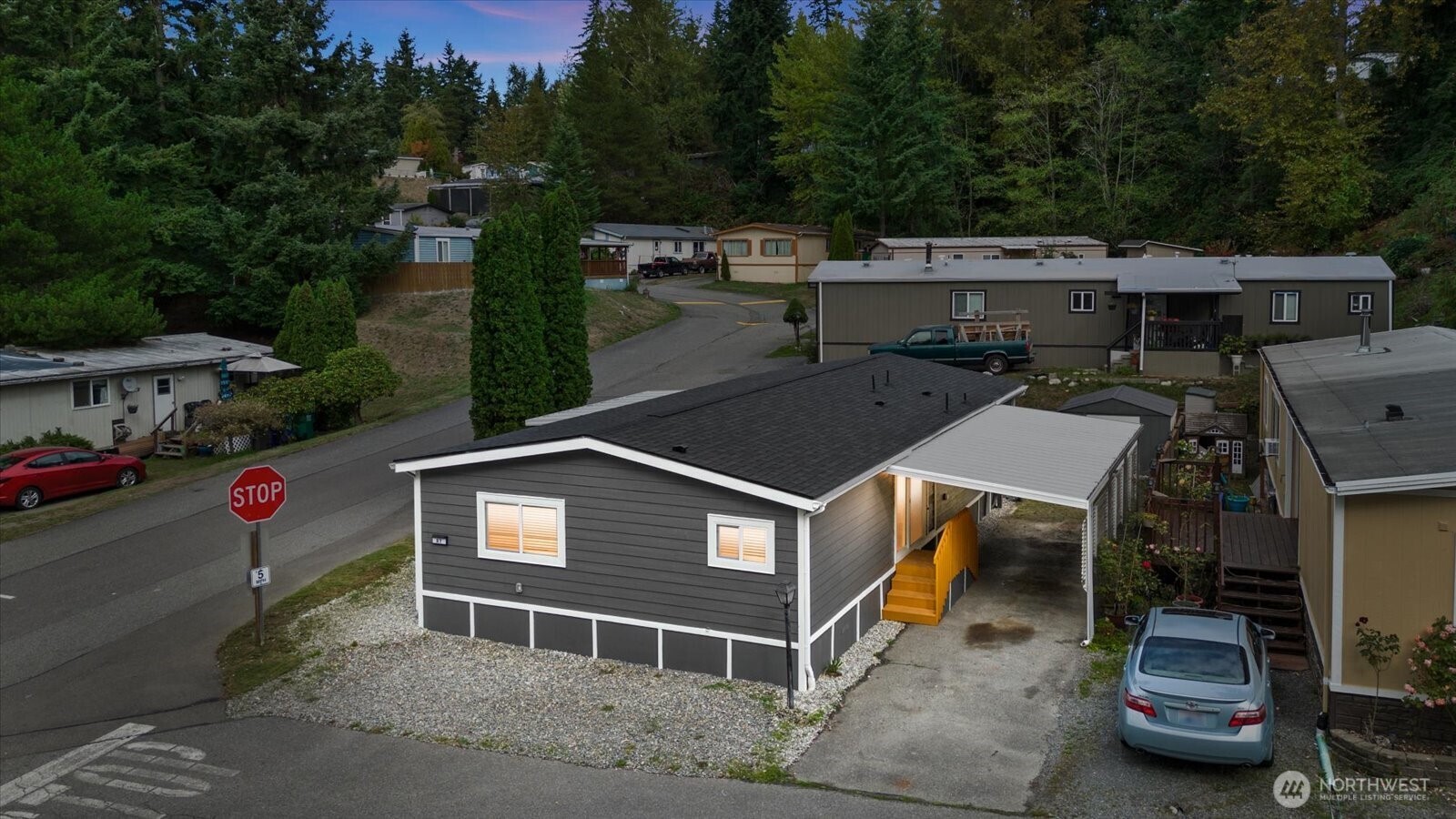 7701 Hardeson Road Unit: 37