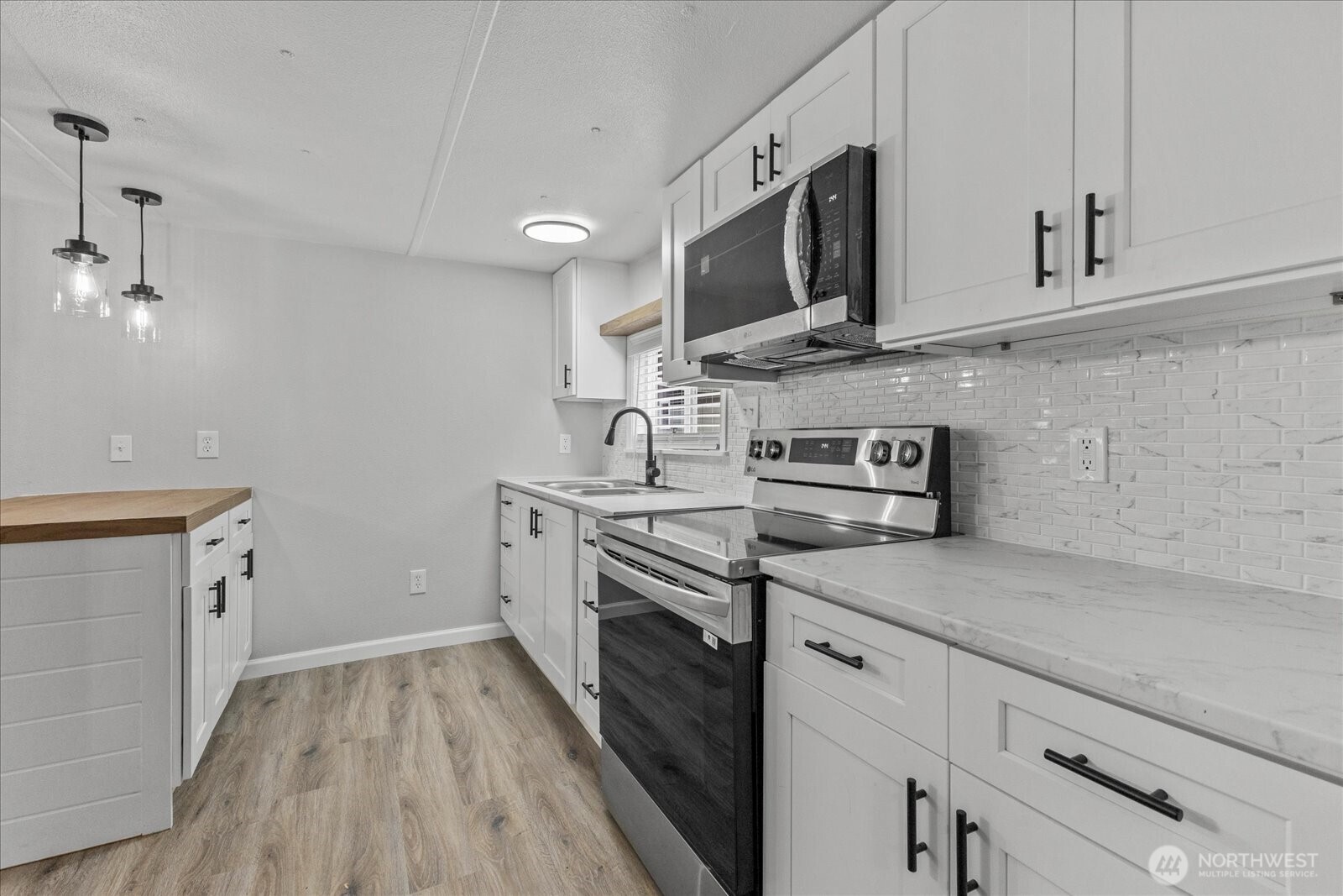 7701 Hardeson Road Unit: 37