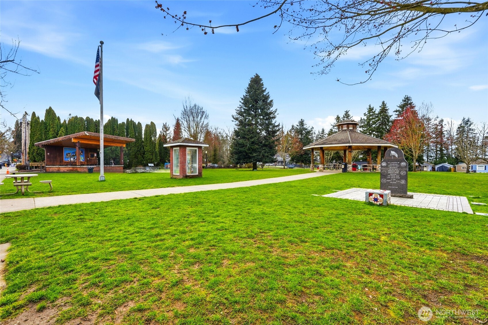 430 S Olympic Avenue