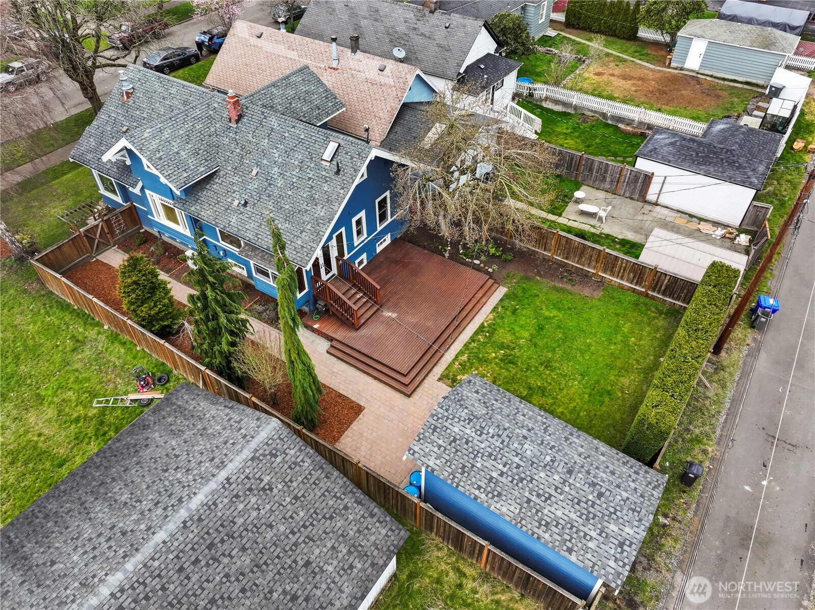 2221 Virginia