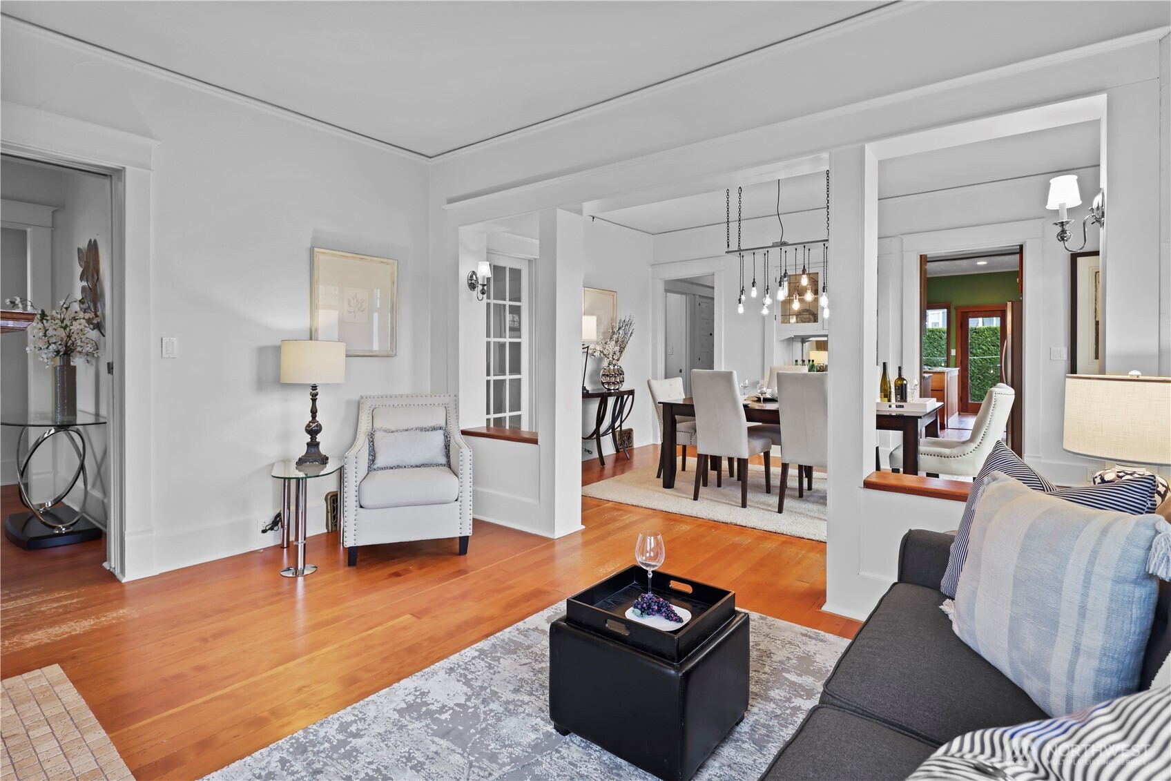 2221 Virginia