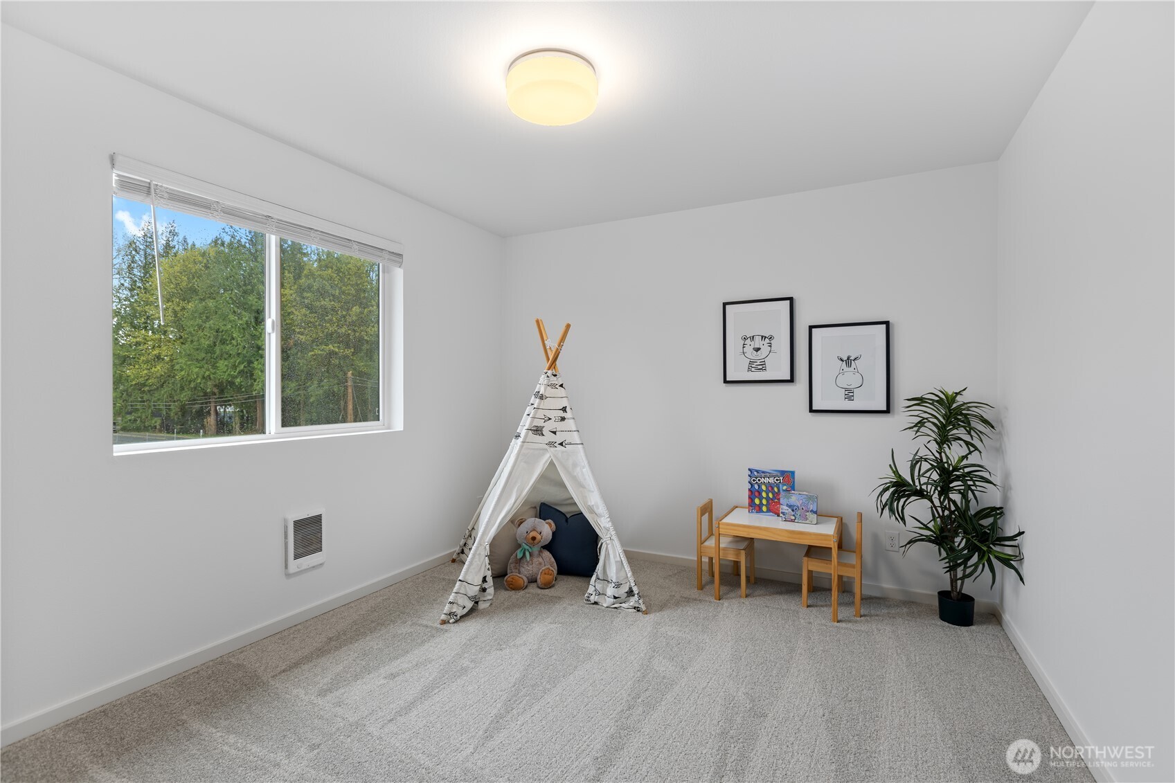 8312 55th Pl NE