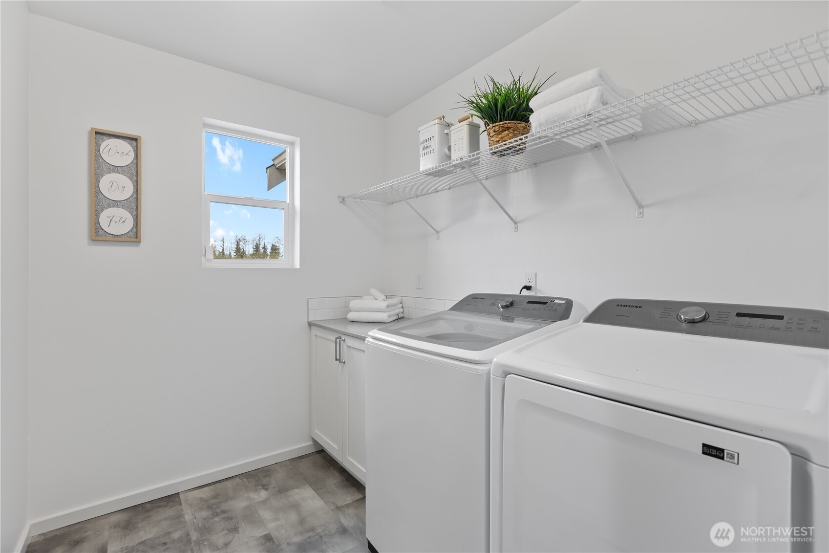 8312 55th Pl NE