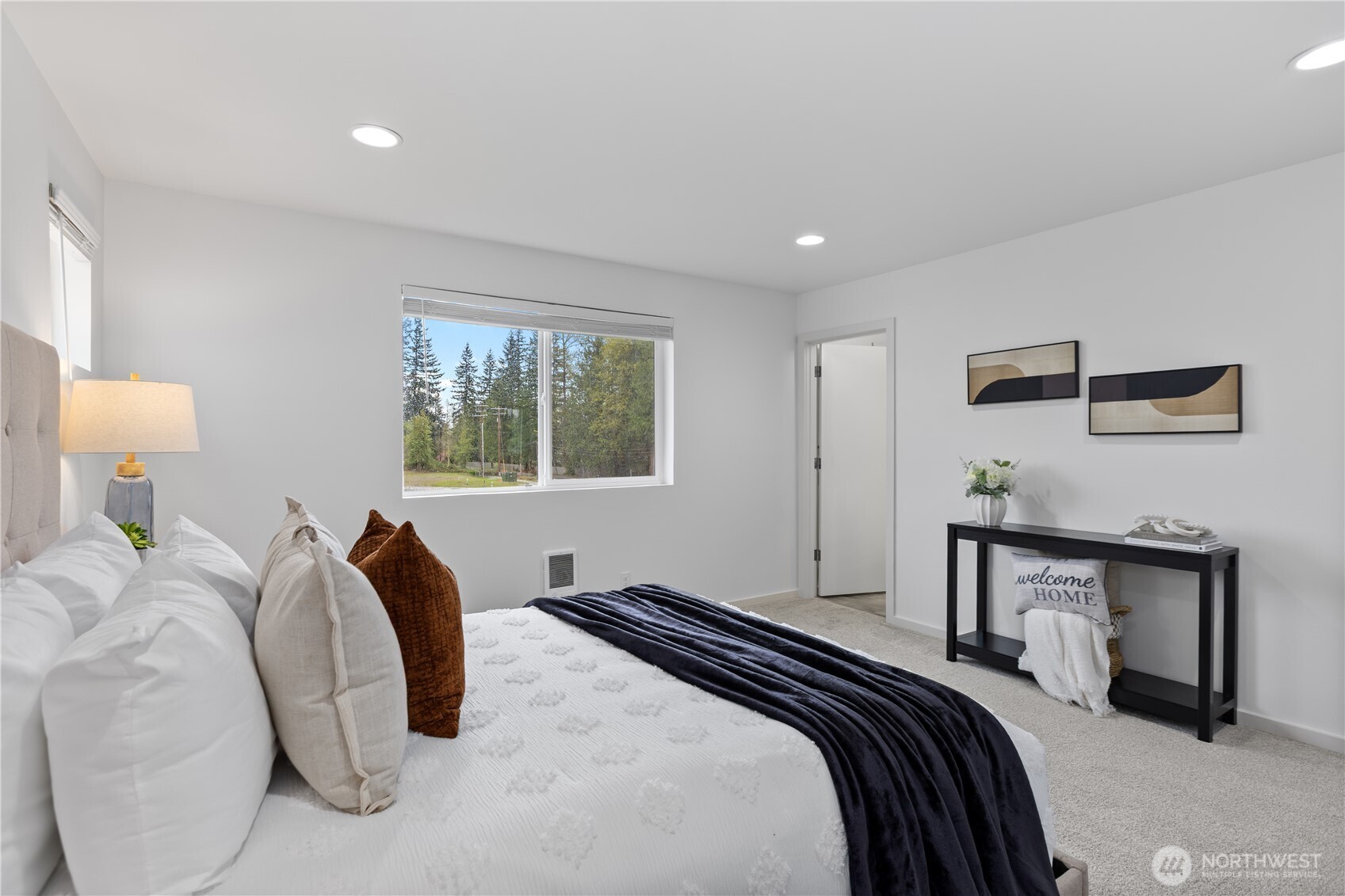 8312 55th Pl NE