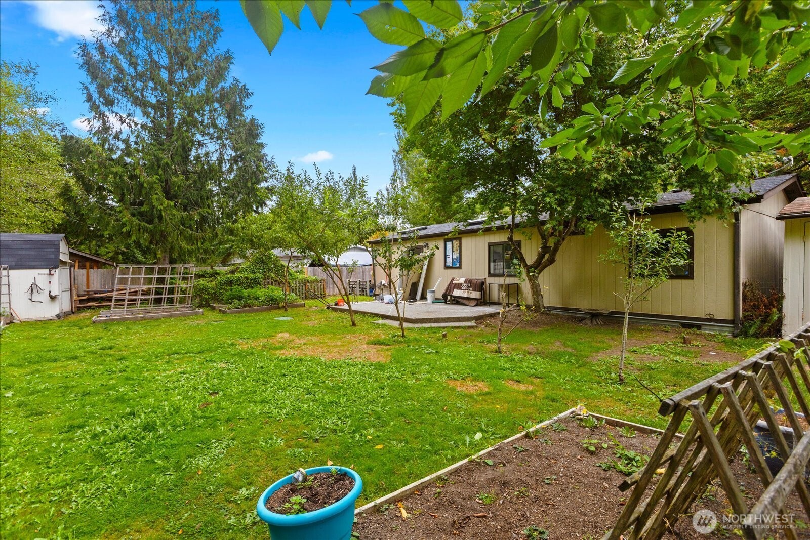 16516 W Lake Goodwin Road