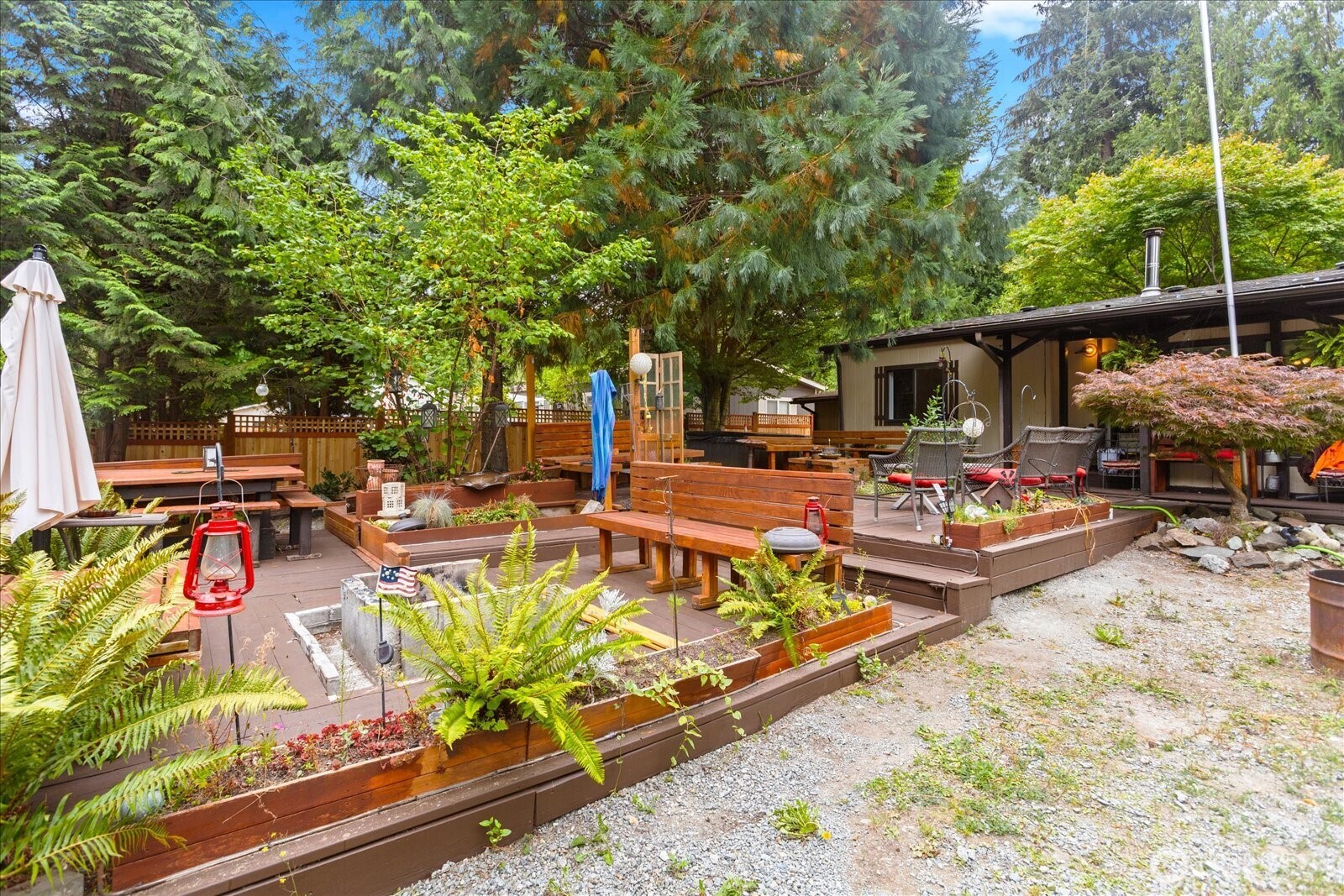 16516 W Lake Goodwin Road