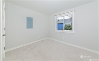 1426 128th Drive NE