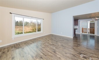 1426 128th Drive NE