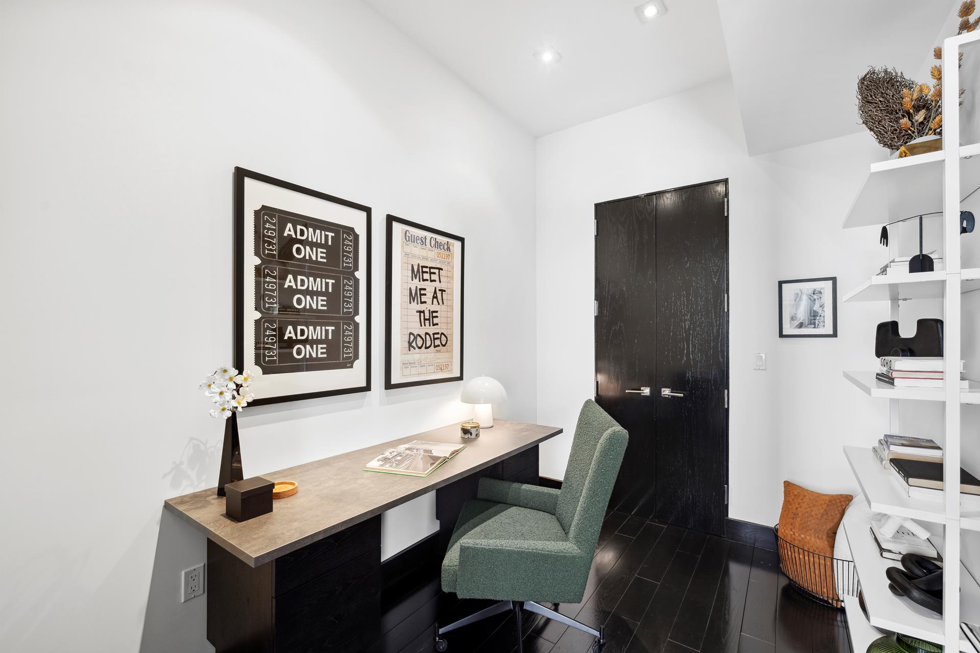 254 PARK Avenue S PHPR