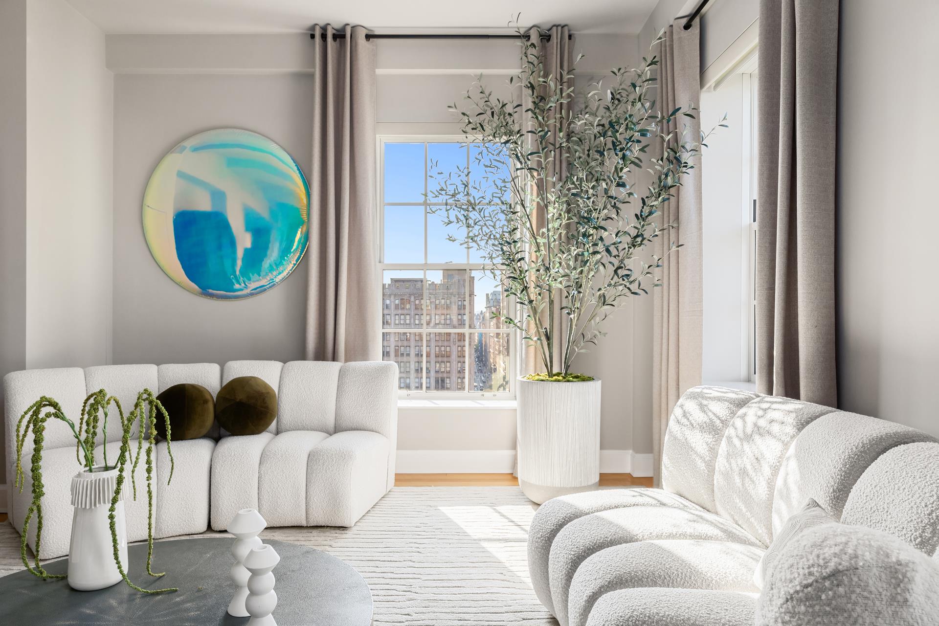 18 GRAMERCY Park S PH17