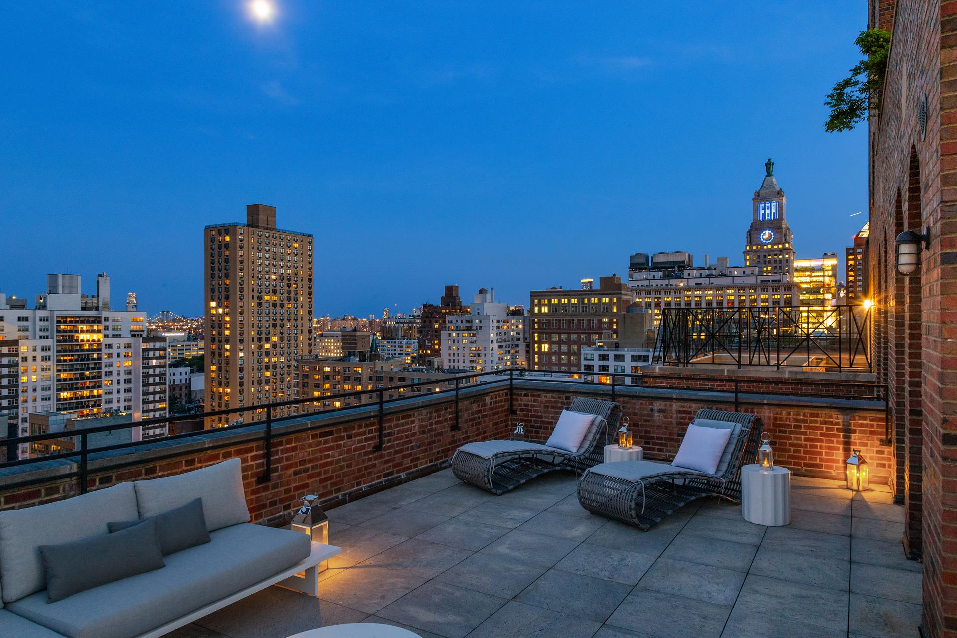 18 GRAMERCY Park S PH17