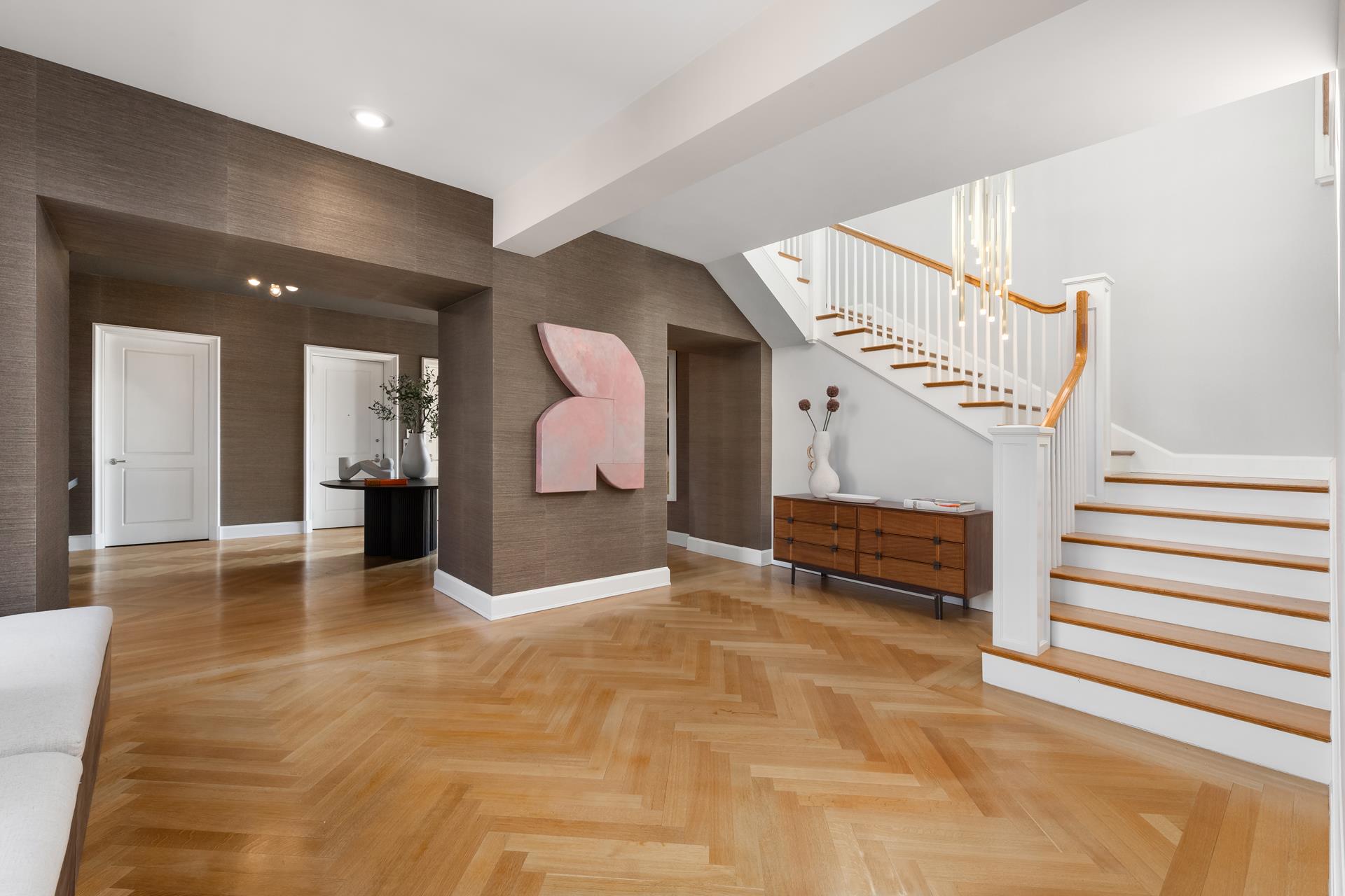 18 GRAMERCY Park S PH17