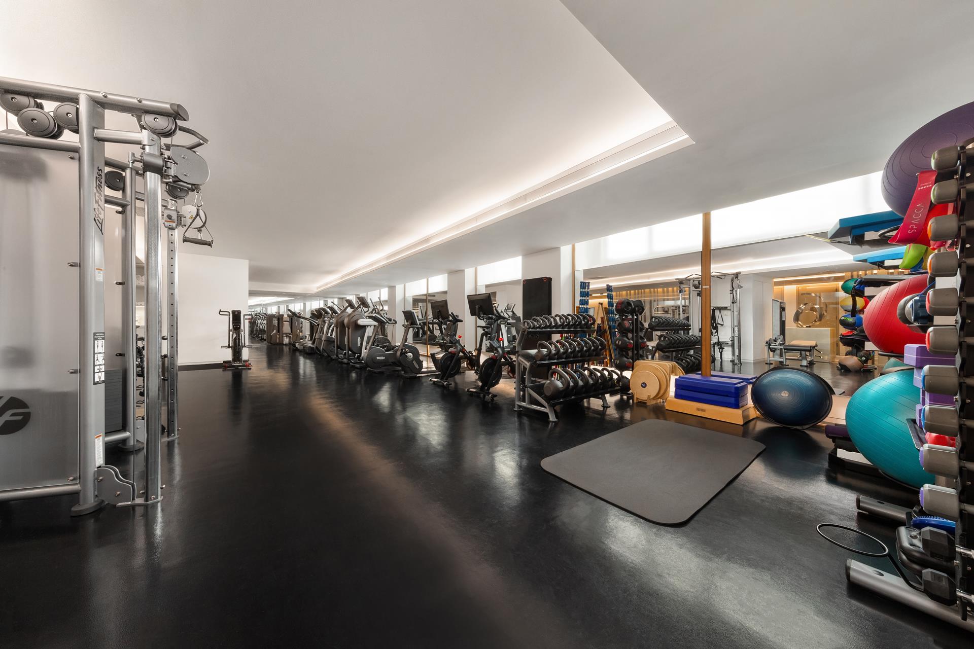 400 W 12TH Street 4B