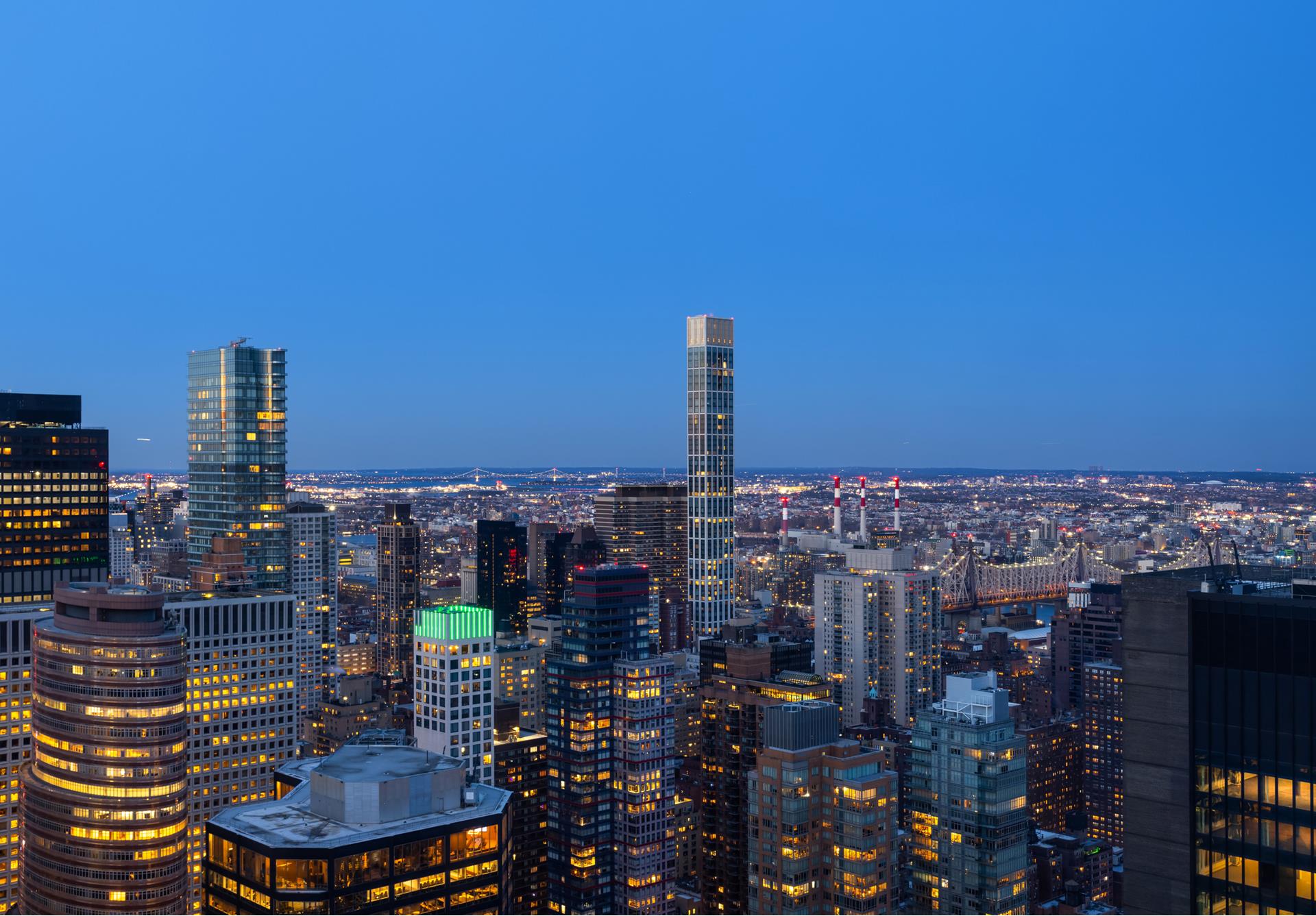 138 E 50TH Street 53