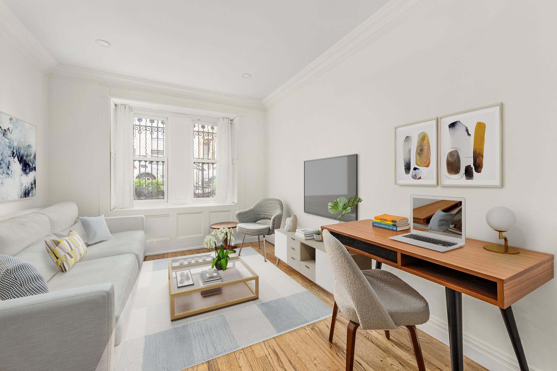 128 E 92ND Street