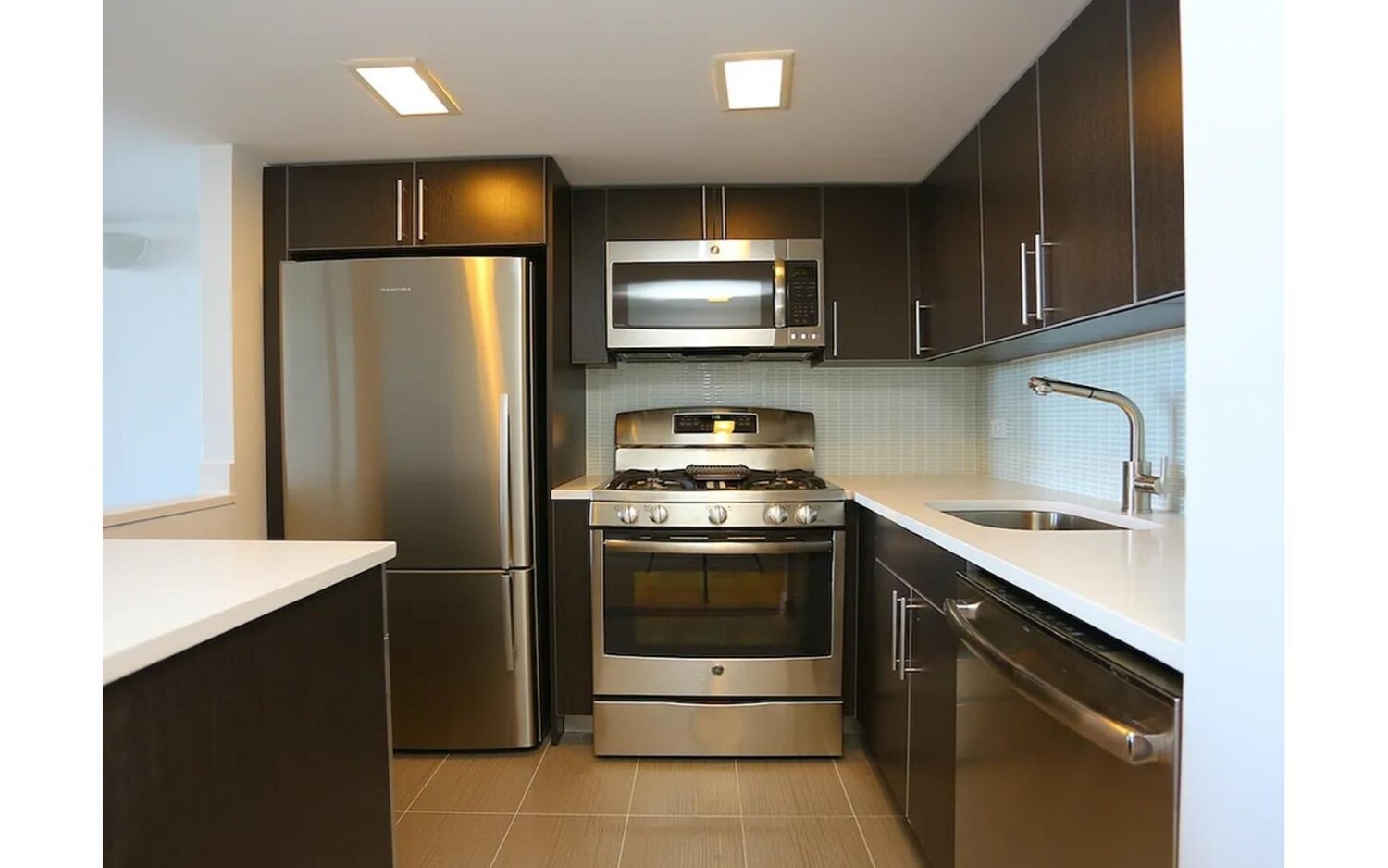 666 GREENWICH Street 1009