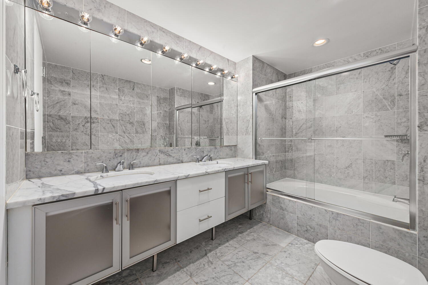 240 E 67TH Street PH