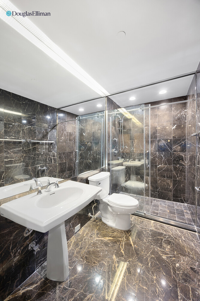 238 E 67TH Street TH