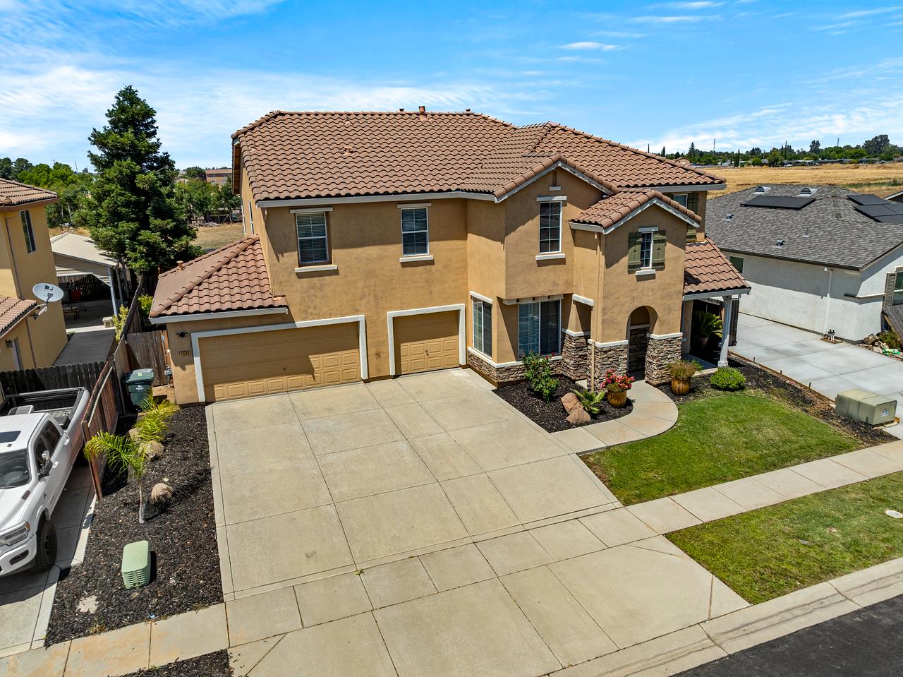 1539 Pheasant Run Drive