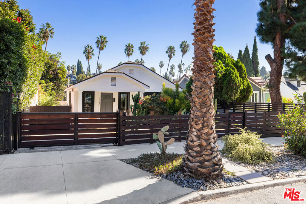 1338 Mccollum Street