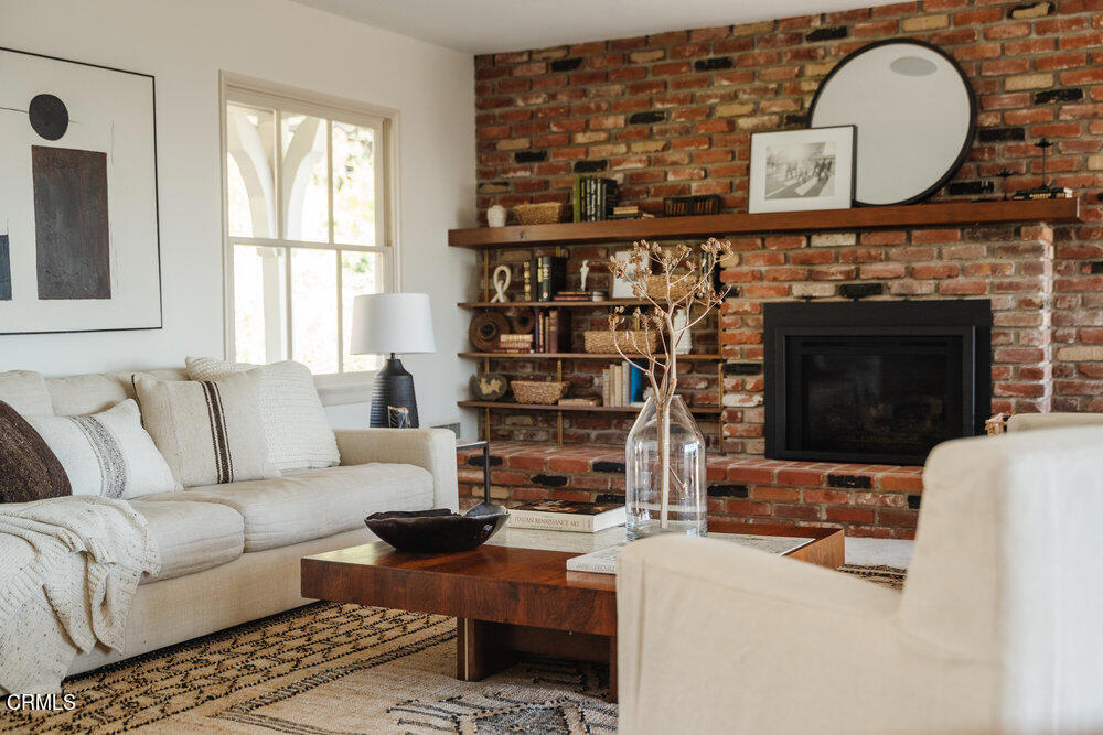 1800 Alta Wood Drive