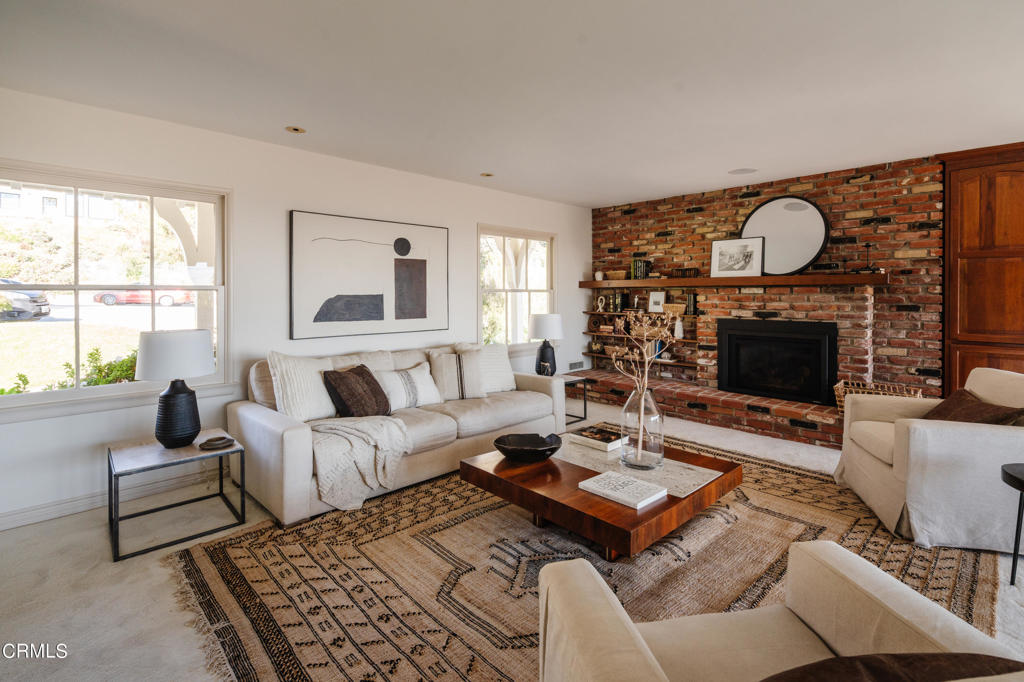 1800 Alta Wood Drive