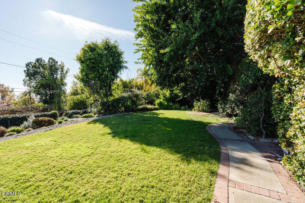 1800 Alta Wood Drive