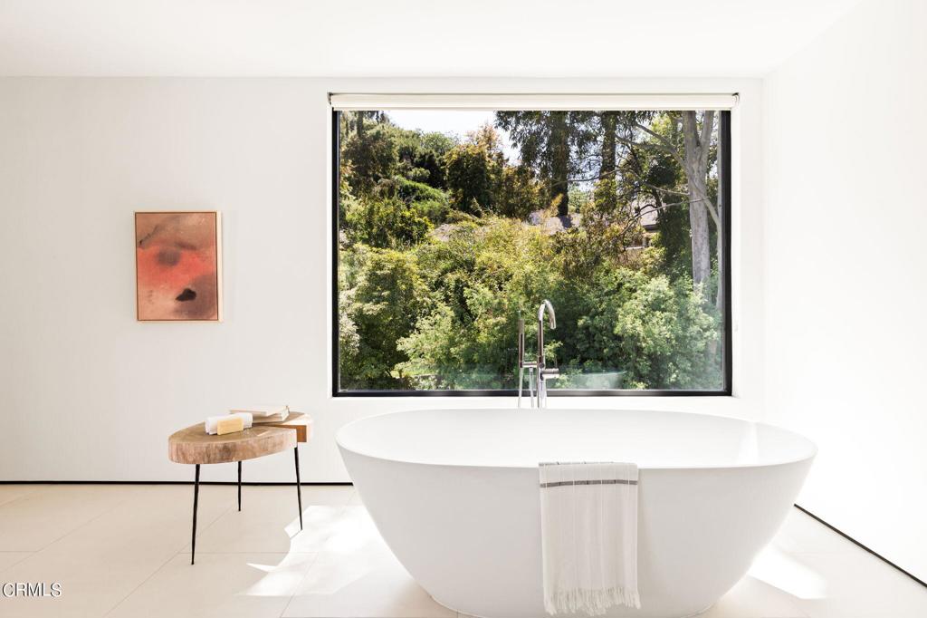 11210 Briarcliff Lane