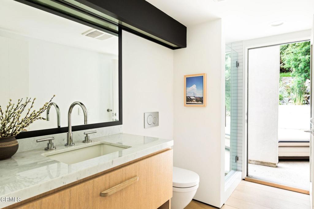 11210 Briarcliff Lane