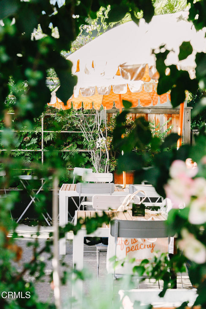 2753 Waverly Drive 302